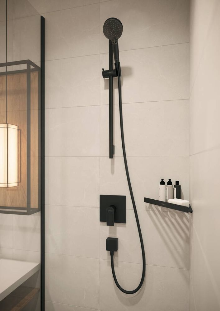 Набор скрытого монтажа для душа Hansgrohe EcoSmart 230 Vernis Shape 6 в 1, Matt Black (20230004) 20230004 &mdash; фото в Esantehnika