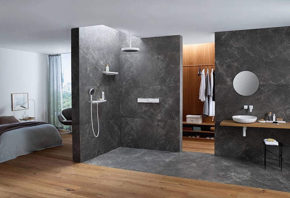 Боковой душ Hansgrohe Rainfinity 500 1jet с душевой полкой, Matt White (26243700) 26243700 &mdash; фото в Esantehnika