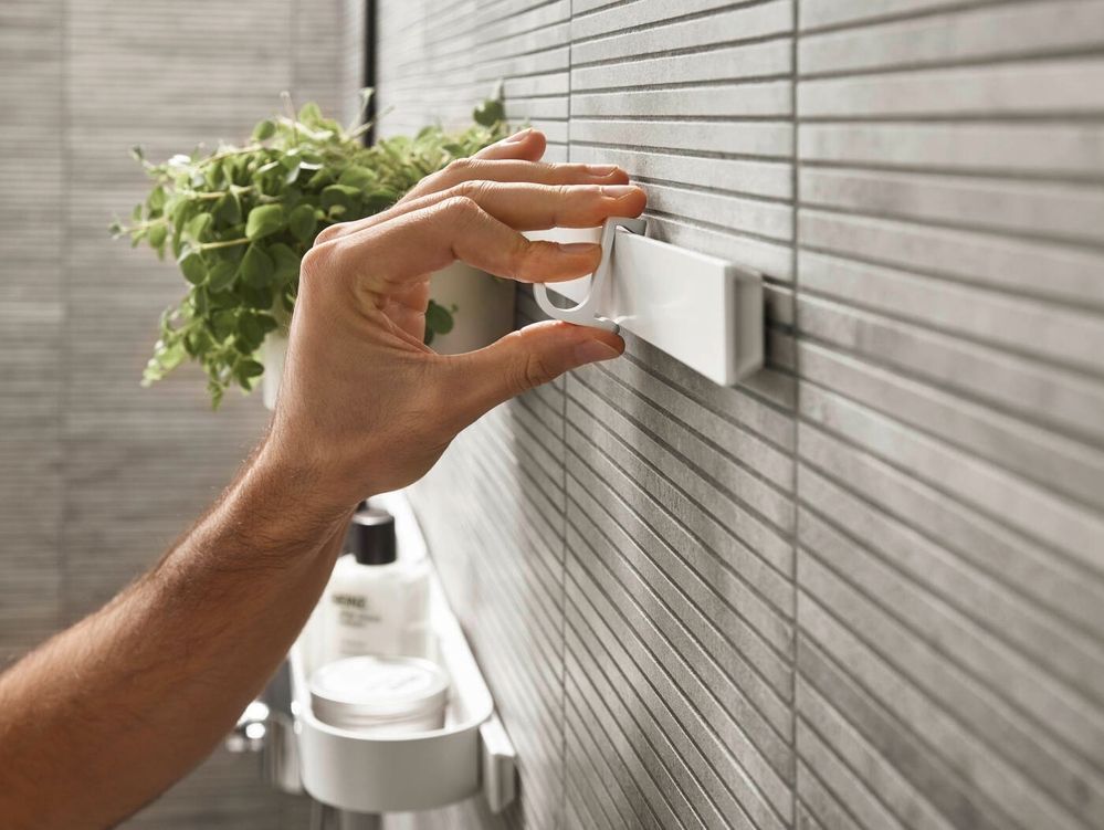 Набор аксессуаров 3-в-1 Hansgrohe WallStoris, белый матовый 27966700 27966700 &mdash; фото в Esantehnika
