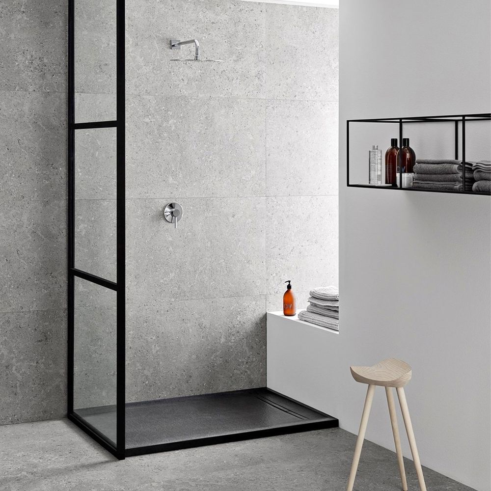 Душевой поддон Geberit Sestra 120 х 70 х h4 см, графит/структурированный 550.224.00.2 550.224.00.2 &mdash; фото в Esantehnika