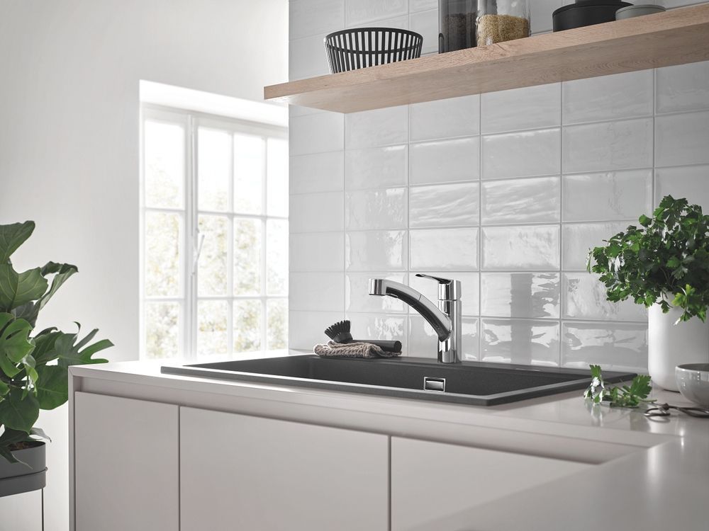 Змішувач для кухні з висувним виливом Grohe QuickFix Start (колір - хром) 30531001 30531001 &mdash; фото в Esantehnika