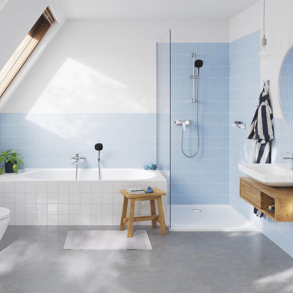 Комплект GROHE QuickFix Dice: смеситель для ванны BF101872VC, смеситель для раковины Dice M-Size 1018330000 и гигиенический душ скрытого монтажа UA202408QF, хром (SET-BF101872VC-1018330000-UA202408QF) SET-BF101872VC-1018330000-UA202408QF &mdash; фото в Esantehnika