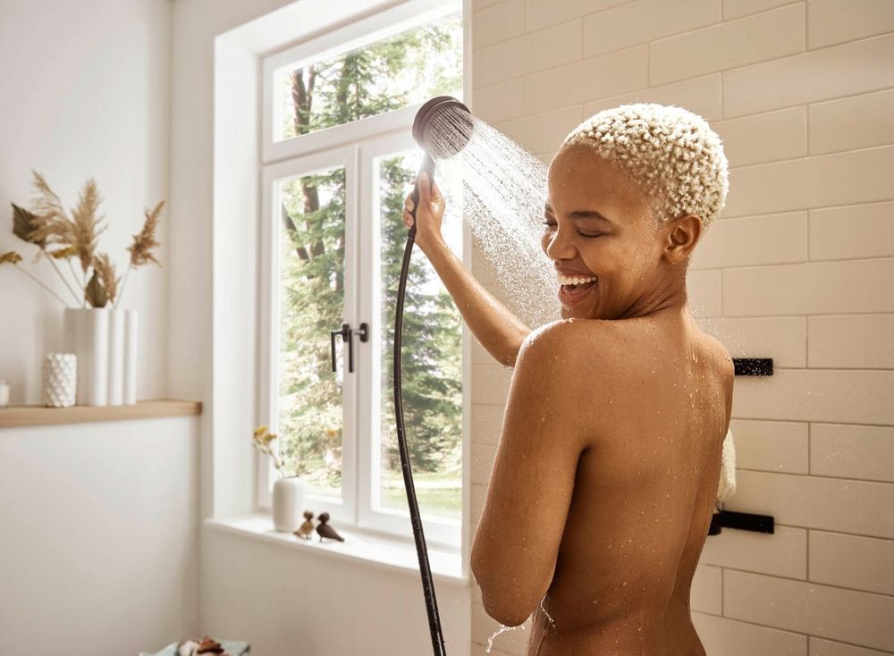Лійка для душу Hansgrohe Pulsify Select (колір - чорний матовий), 3 види струменя Relaxation 24110670 24110670 &mdash; фото в Esantehnika