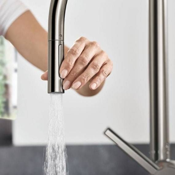 Смеситель для кухни Hansgrohe Talis M54 с выдвижной лейкой сталь 72800800 72800800 &mdash; фото в Esantehnika