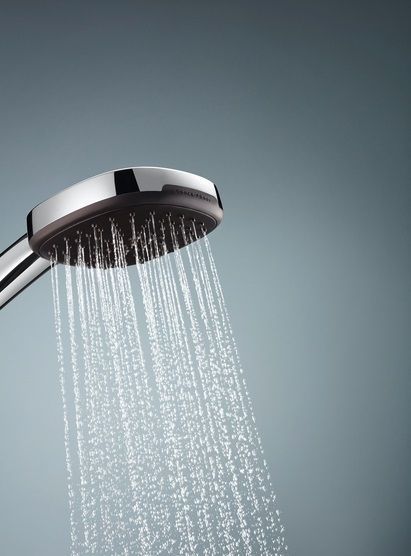 Душовий набір з тримачем, 2 режими струменя Grohe QuickFix Vitalio Comfort 110 (26399001) 26399001 &mdash; фото в Esantehnika