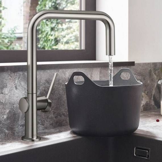 Смеситель кухонный Hansgrohe Talis M54 U 220, стальной (72806800) 72806800 &mdash; фото в Esantehnika