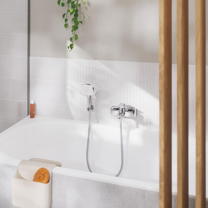 Смеситель для ванны Grohe Cubeo (1018130000) 1018130000 &mdash; фото в Esantehnika